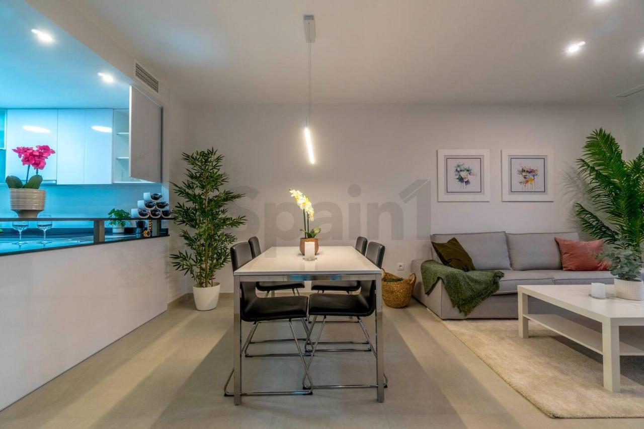 Exclusive Apartment In Flamenca Village With Gym, Sauna, 3 Pools - 600 M From The Beach Alicante Kültér fotó