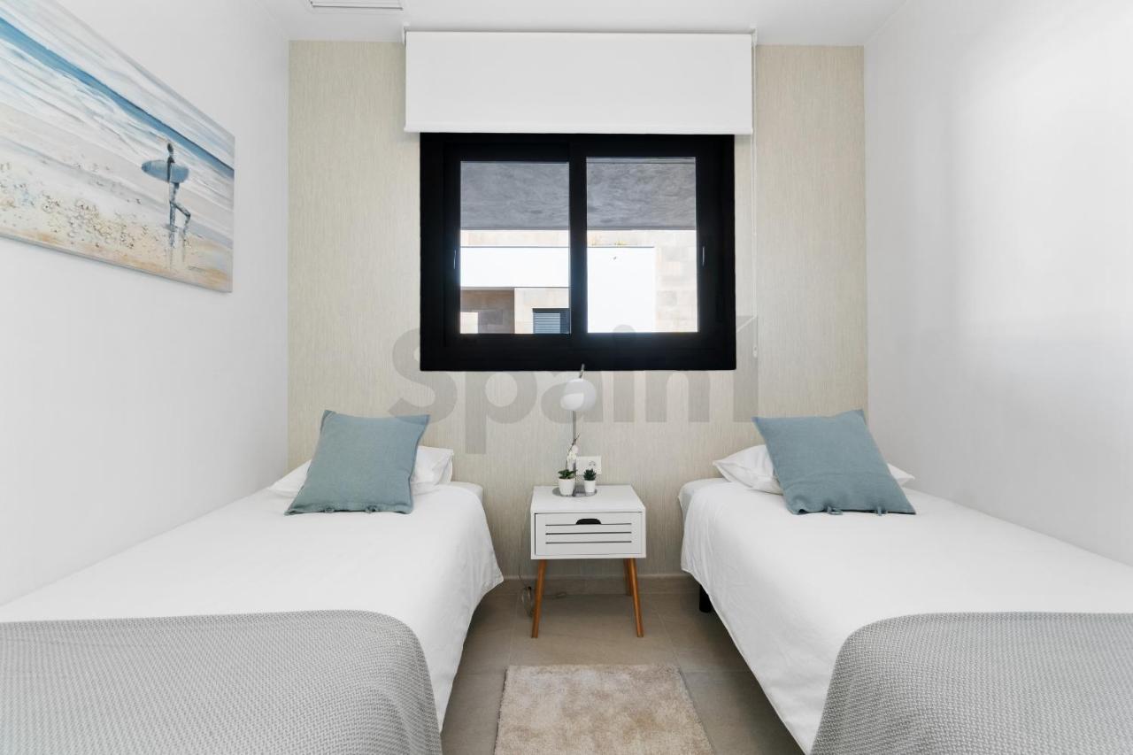 Exclusive Apartment In Flamenca Village With Gym, Sauna, 3 Pools - 600 M From The Beach Alicante Kültér fotó